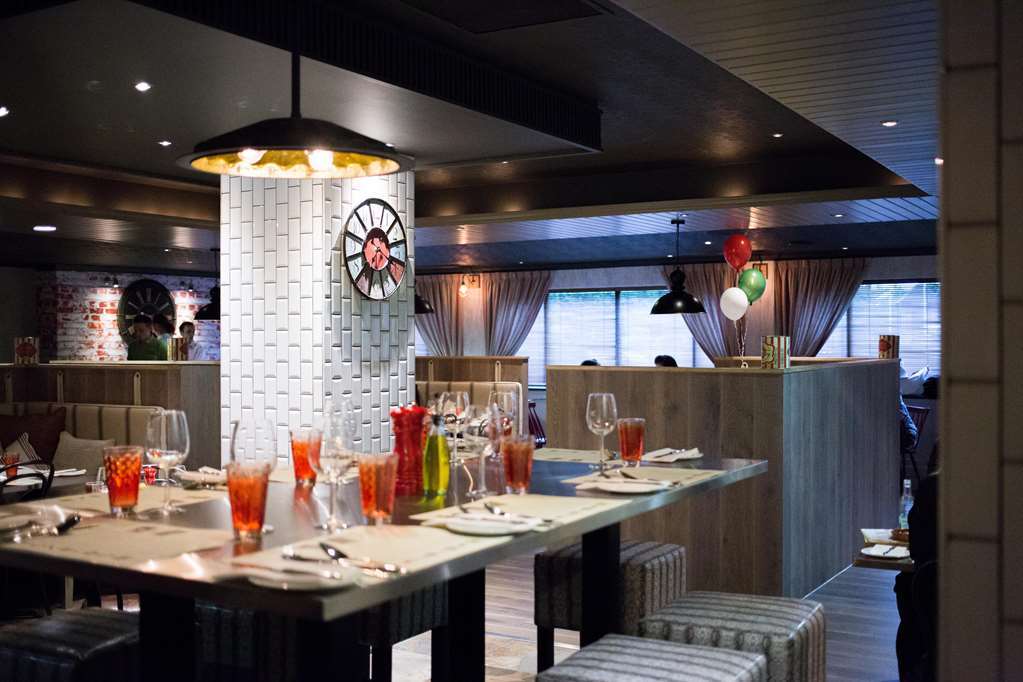Village Hotel Leeds North Restaurant foto